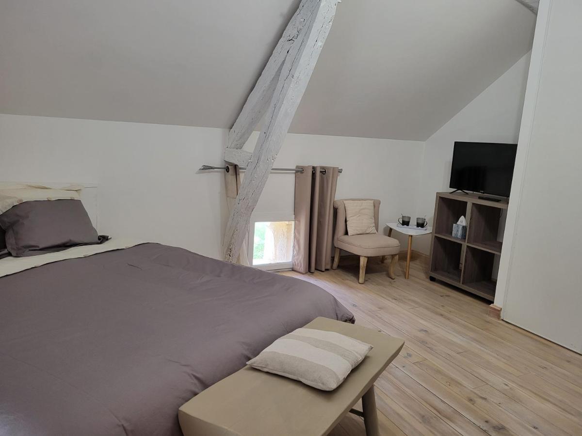 Le Clos Des Figuiers - 3 Chambres D'Hotes De Charme Duravel Εξωτερικό φωτογραφία